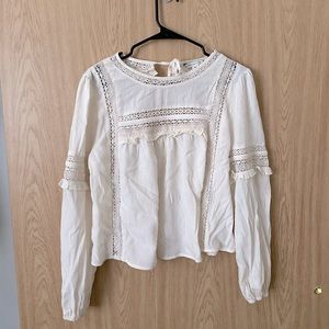 American eagle white peasant top with crochet trim